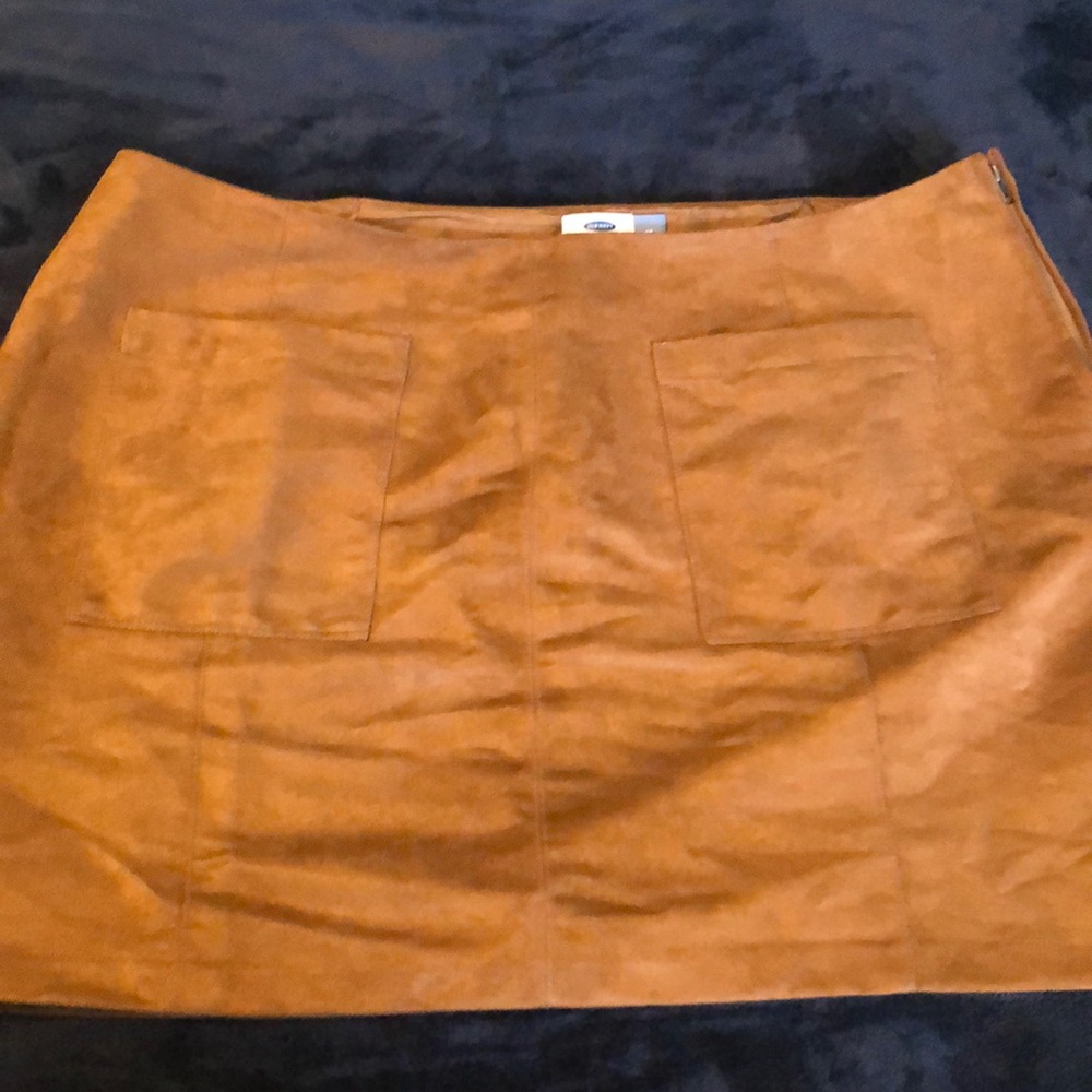 Old Navy : Suede mini skirt